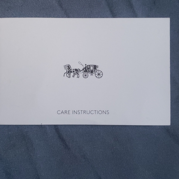 Coach - Picture 2 of 11